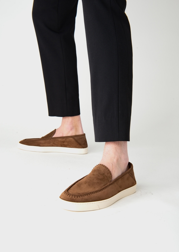 Slip on camurça clearance