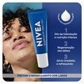 NIVEA HIDRATANTE LABIAL REGENERADOR 3 EM 1 10G