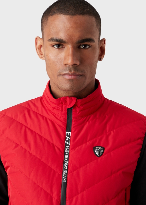 Emporio armani red online