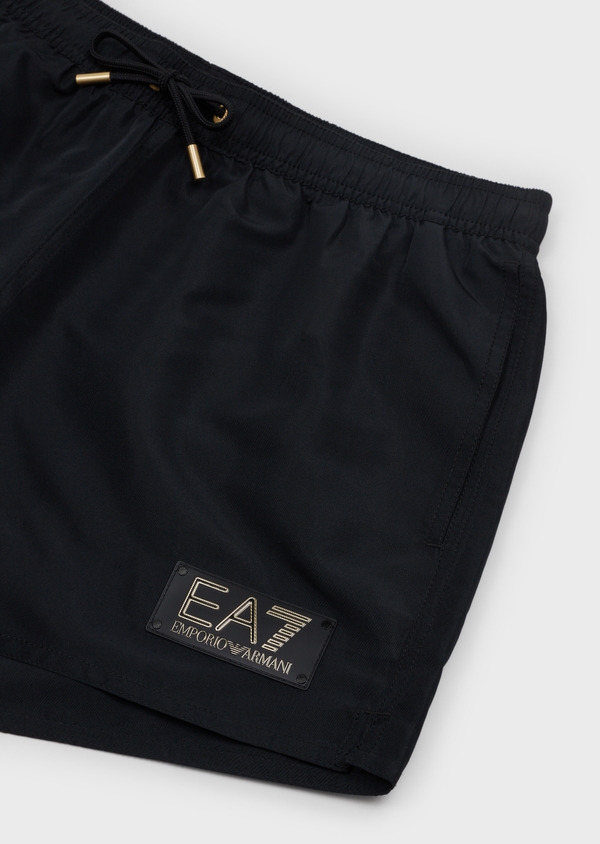 Ea7 swim store