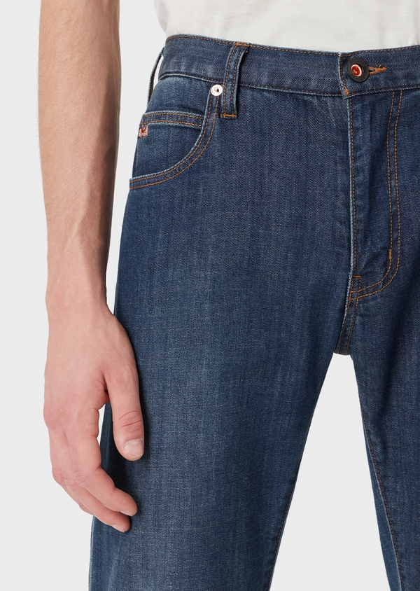 Emporio armani j45 regular fit jeans hot sale blue