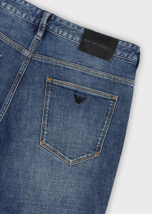 Emporio armani j06 slim deals jeans